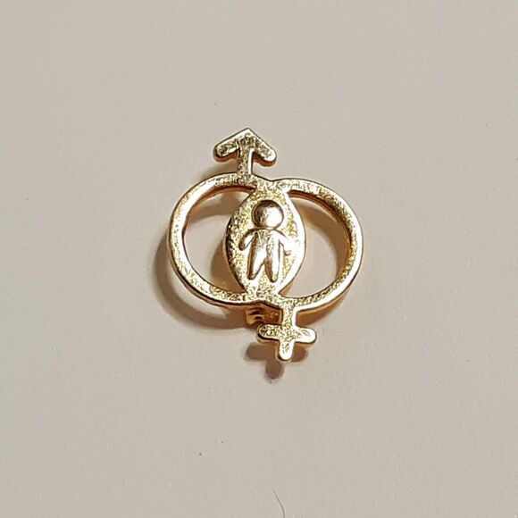 Jewelry - Male Female Gender Gold Tone Pin Baby Birth Collectible Lapel Pinback Pronouns